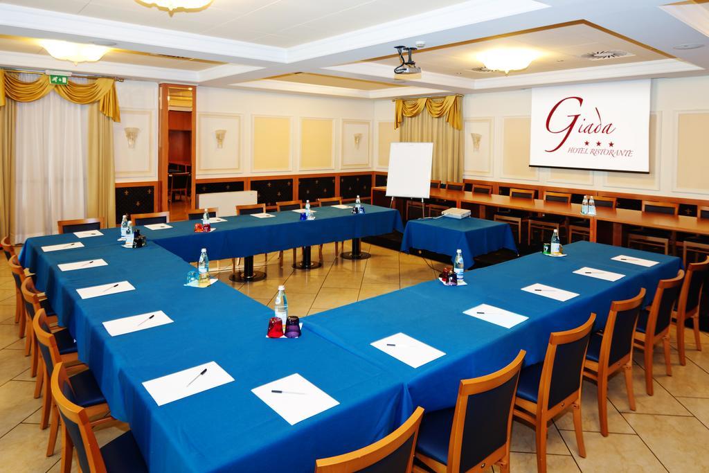 Hotel Ristorante Giada Грумоло-делле-Аббадессе Экстерьер фото