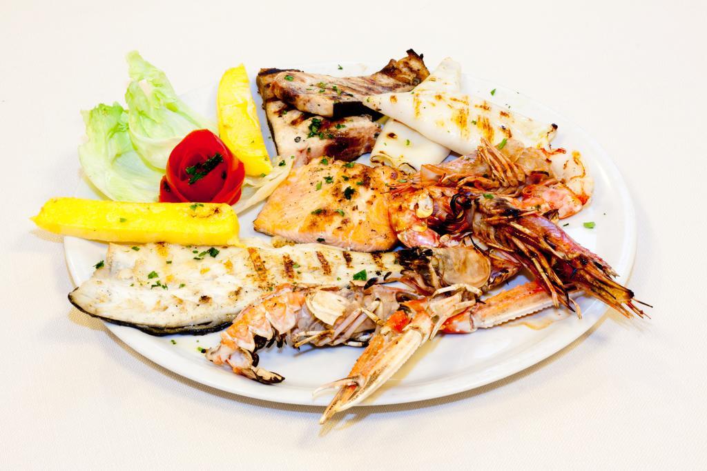 Hotel Ristorante Giada Грумоло-делле-Аббадессе Экстерьер фото